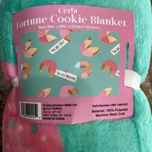 Fortune cookie blanket